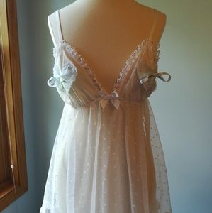 I do! By Victoria Secret Baby Doll Top Sz Large